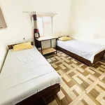 Yum Boys Hostel & Homestay